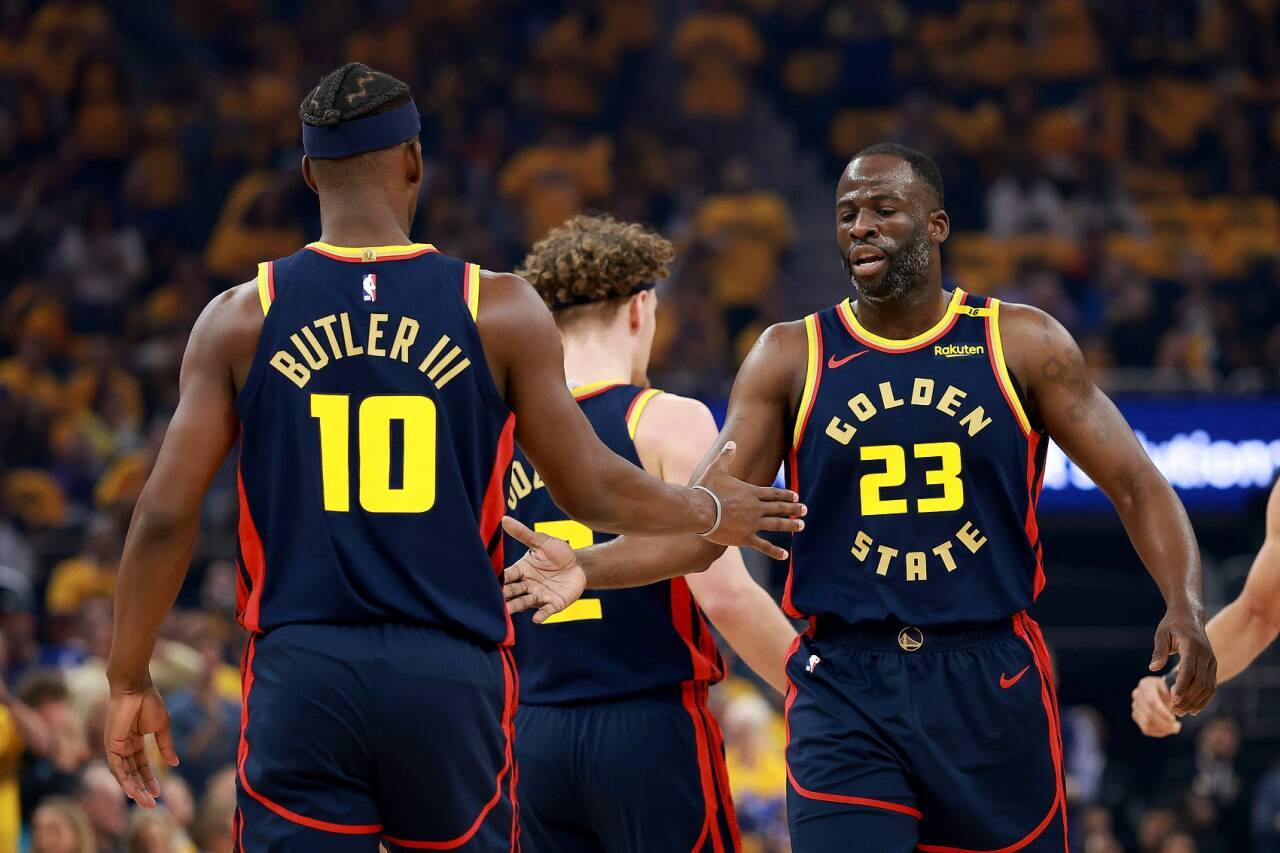 NBA球员因家庭原因缺席比赛，球队备战受影响