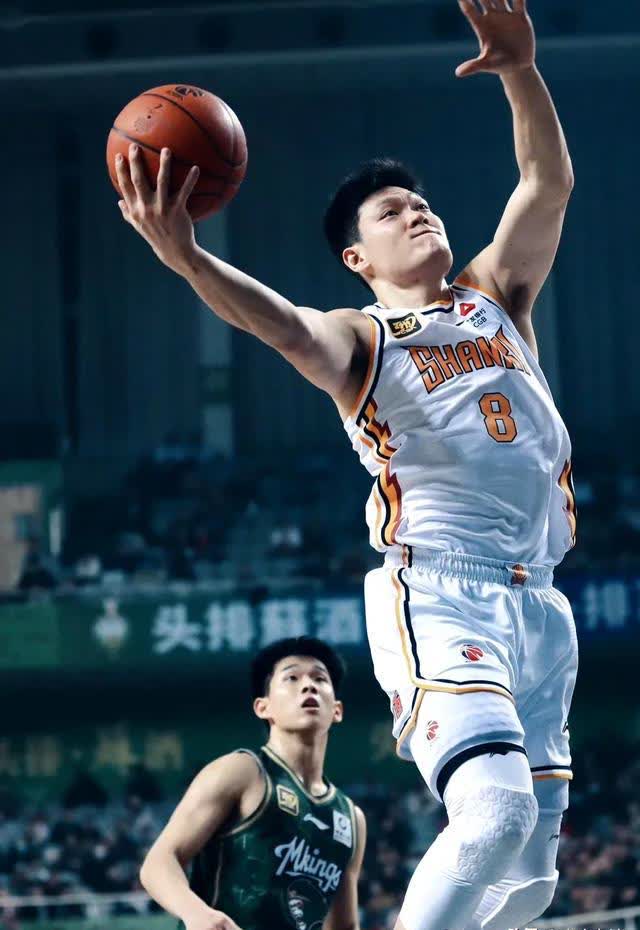 交大男篮再现攻防两端全面发力夺冠